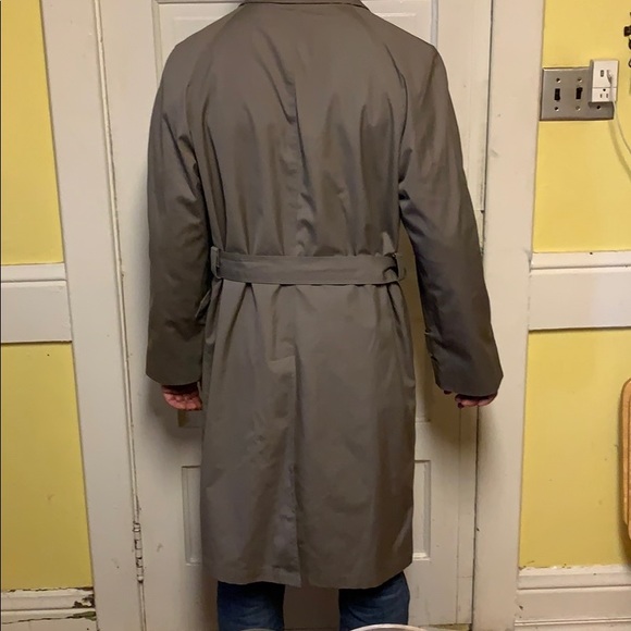 Never Worn Christian Dior Water Res. Belted Trench - Picture 5 of 8